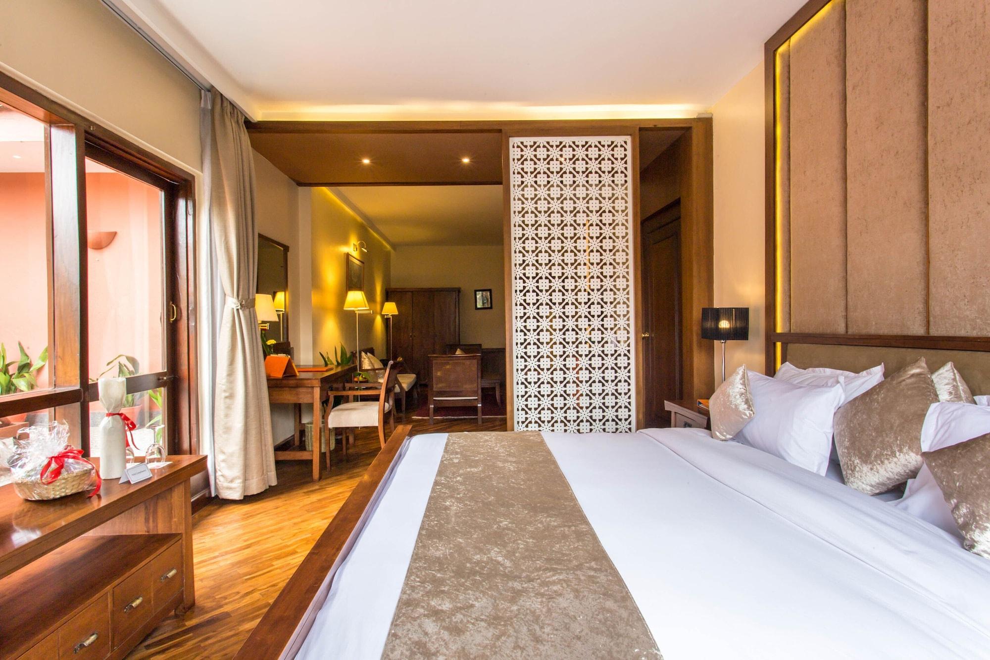 Hotel Shangri-La, Катманду Екстериор снимка