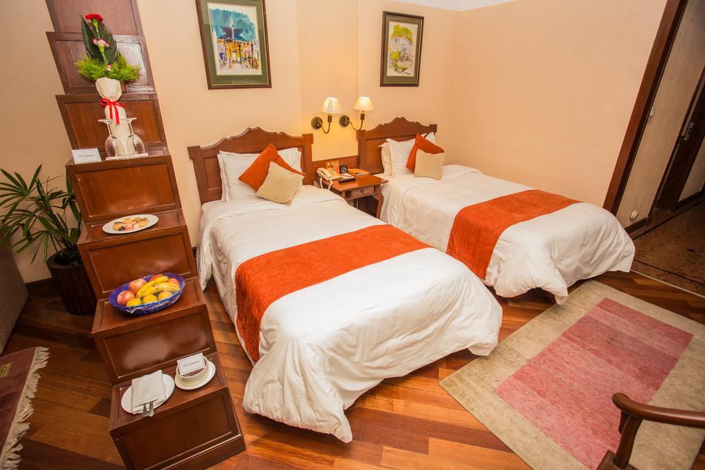 Hotel Shangri-La, Катманду Екстериор снимка