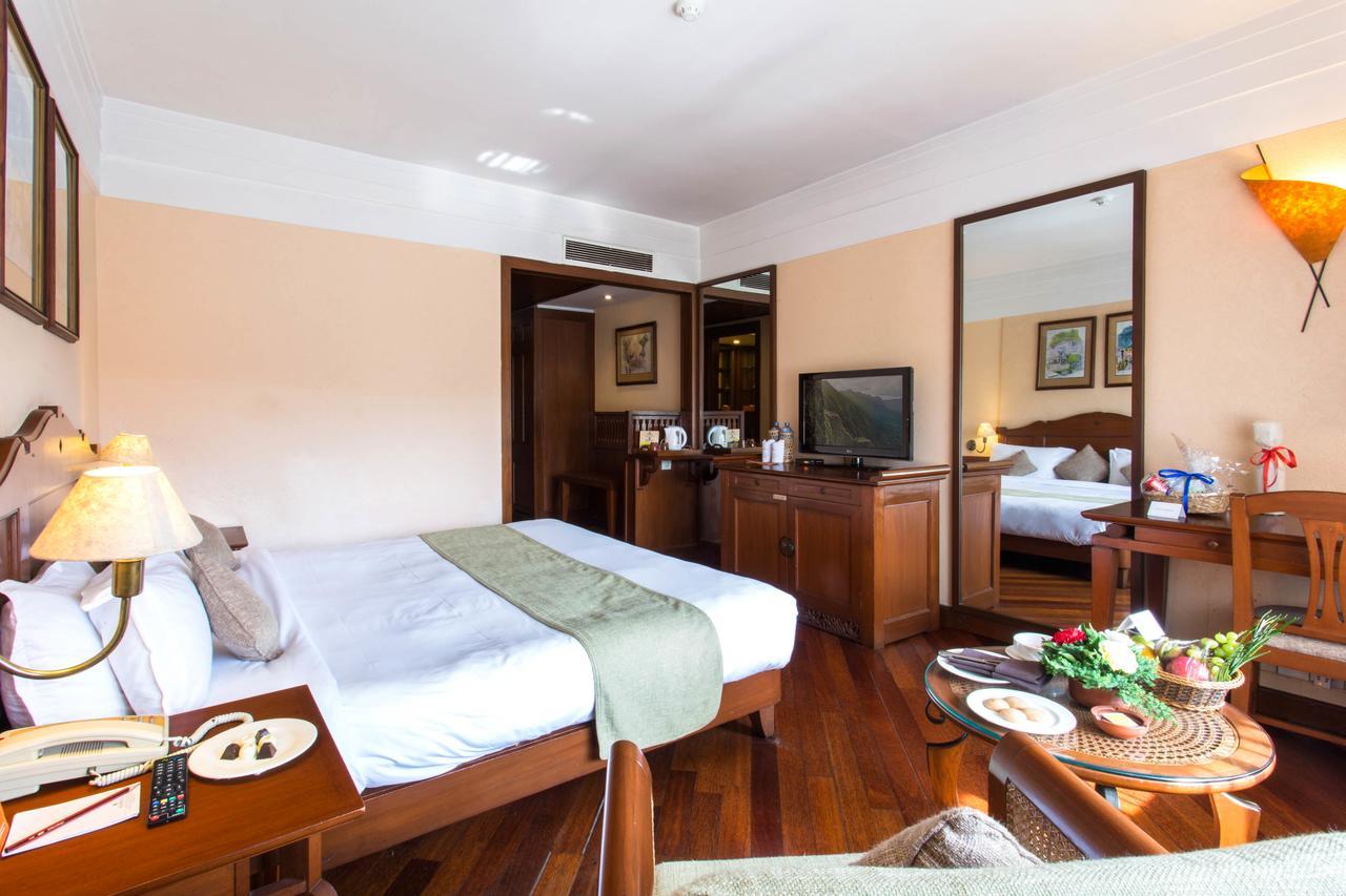 Hotel Shangri-La, Катманду Екстериор снимка